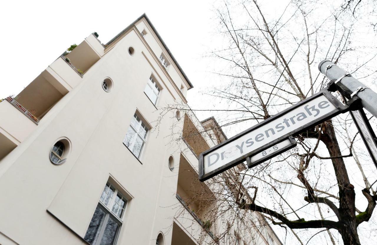 Droy By Rockchair Apartments L Superhost Status L 2 Bedroom Boxspringbeds Next To Center "Kurfuerstendamm" - Cozy Family & Business Flair Welcomes You! Берлин Екстериор снимка